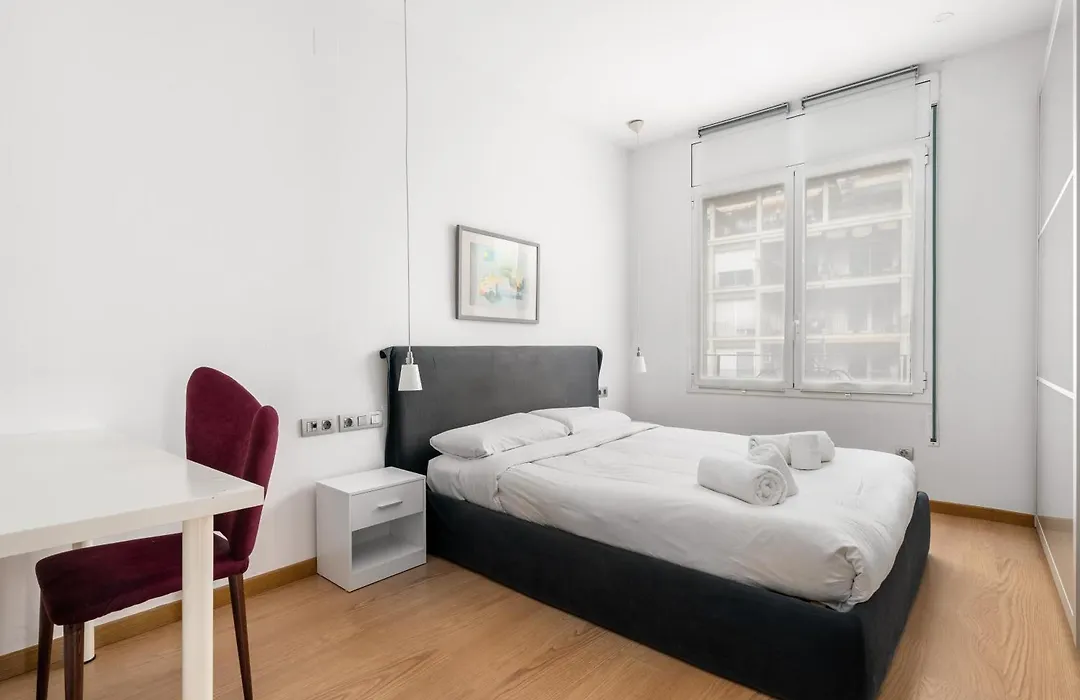 For Couples, Families And Groups, Barcelona Center-1